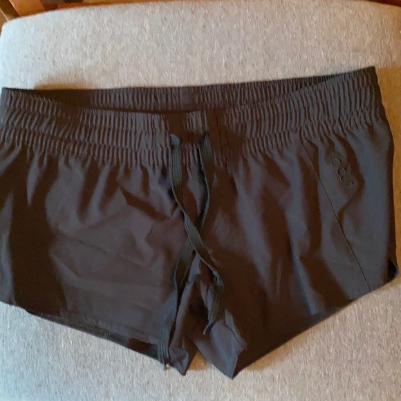 Rip Curl Board shorts - Picture 1 of 2